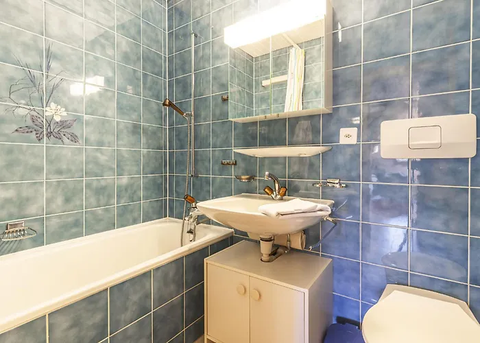 Pavillons A By Interhome シャンペリー